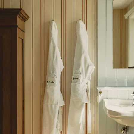 酒店 邦德慕斯酒店 3*