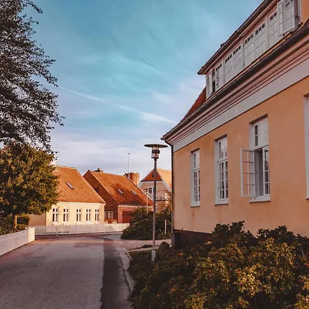 邦德慕斯酒店 酒店