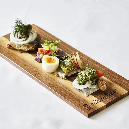 邦德慕斯酒店 酒店 斯卡恩