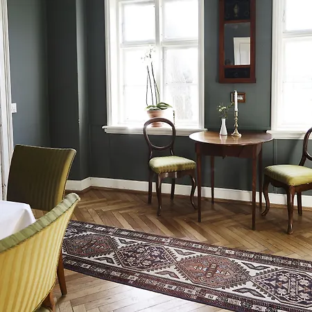 邦德慕斯酒店 斯卡恩