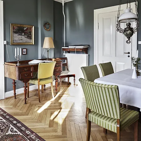 邦德慕斯酒店 酒店 斯卡恩