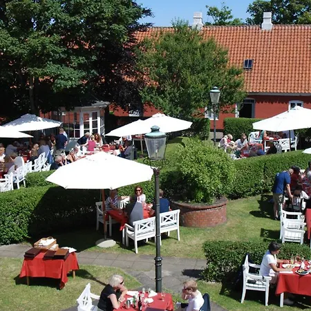 邦德慕斯酒店 酒店 斯卡恩