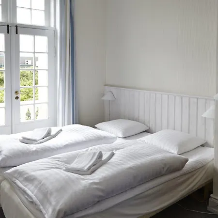 邦德慕斯酒店 3* 斯卡恩