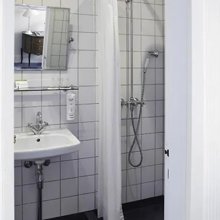 邦德慕斯酒店 酒店 3*