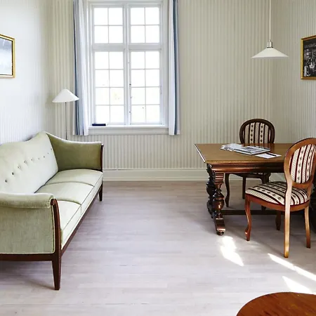 酒店 邦德慕斯酒店 3*